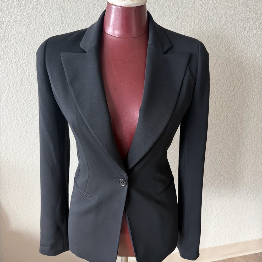 Yansi Fugel Black Classic Fitted Blazer size 4